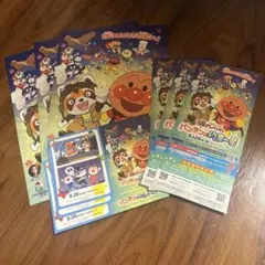 映画アンパンマン パンフレット&シール&特別優待割引券　3枚セットのサムネイル