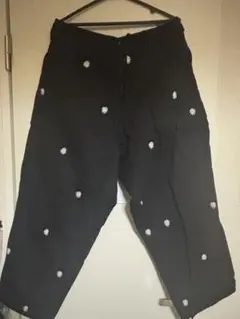 HINSON 花柄刺繍 カーゴパンツ ブラックのサムネイル