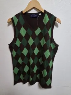 アーガイル柄ニットベスト カシミア70%、シルク30%サイズM