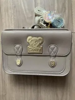 新品未使用 ダッフィー&フレンズ　キャリーミーポシェット