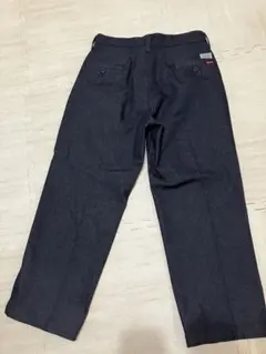 Item thumbnail for item 7ac0d3a6-c745-4126-8b39-38fed63413eb