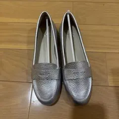 シルバー パンプス 23.0cmのサムネイル