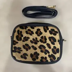 ヒョウ柄レザーショルダーバッグのサムネイル