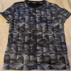 プーマ　Tシャツ　ブラック　グレー　150　 puma　サッカー　フットサルのサムネイル