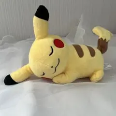 ポケモンセンター ピカチュウ ぬいぐるみ