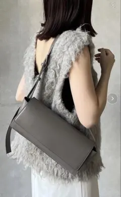 ベル.ひめ様専用。新品DOUDOUグレー バケットバッグのサムネイル