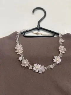 花モチーフ ネックレス ピンク系