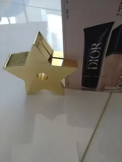Dior ケーキ 陶器製 ディスプレイ（ノベルティ）オブジェ 非売品