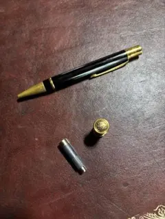 Item thumbnail for item 4b8a732a-9172-42fc-bff5-491210dca597