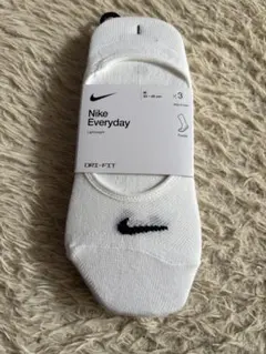 Nike Everyday DRI-FIT ソックス 3足セット M