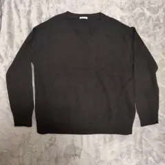 GU Lサイズ 黒 Vネック長袖ニットセーター