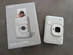 instax mini LiPlay MISTY WHITE 本体