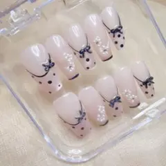 ハンドメイドM リボンとパールのドット柄ネイルチップ