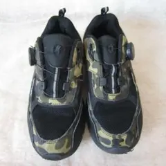 マッドフット　ダイヤル式エアソールシューズ　黒カモ　21.5㎝　ok2503A