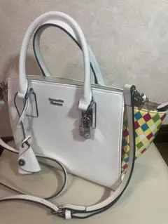 Samantha Thavasa Barbieのコラボのショルダーバッグのサムネイル
