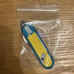 名探偵コナン　スケボー　キーホルダー　usjコラボ　江戸川コナン