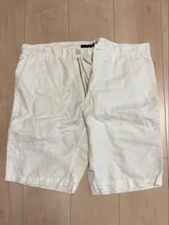 URBAN RESEARCH DOORS ホワイトショートパンツのサムネイル