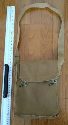 ショルダーバッグ