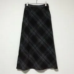 M393 MACPHEE マカフィー　Aラインスカート　チェック　Ｍ　ブラウン系のサムネイル