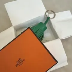 HERMES カルメン　タッセルのサムネイル