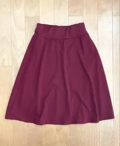 【ほぼ未使用】レディースフレアスカート 赤 Mサイズ