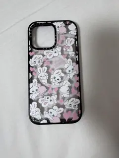 ウサギとハートのiPhoneケース