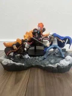 ワンピース 　戦光絶景　黒ひげ　ロー　フィギュア　プライズ　ティーチ