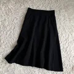 mane マメクロゴウチ フレアー スカート 黒 1 日本製 ポケットのサムネイル