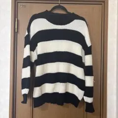 【SHEIN】黒と白のストライプ/長袖ニットセーター/薄手