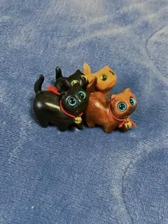 大阪関西万博　コモンズ　猫　スーダン　置き物　4個セット