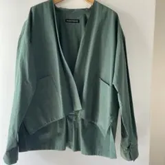 ＨIＲＯＫＯ ＫＯＳＨIＮＯ 落ち着いたグリーンジャケット コットン100%のサムネイル