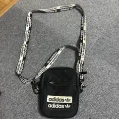 adidas ショルダーバッグ ブラック