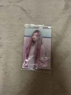 ILLITウエハースミンジュ