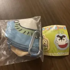 映画ちいかわ ダイカットポーチ ハチワレ