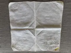 スワトウ　レースハンカチ　シミあり