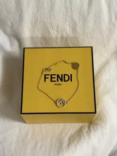 FENDI ブレスレット ゴールドカラー【良品】　【箱無し】