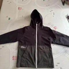 BURTLE マウンテンパーカー ブラック　グリーン