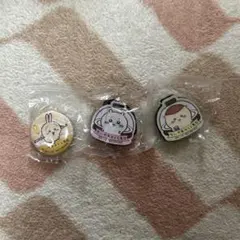 ちいかわ　くら寿司　ビッくらポン　缶バッジ　マグネット　セット