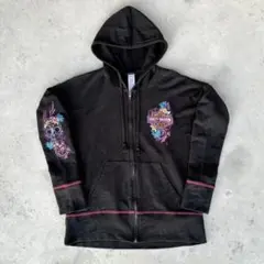 Item thumbnail for item 03048072-e9bd-4e9f-9fd0-014ff22adc34