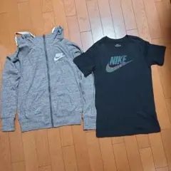 Nike フード付きジャケットとTシャツセットMサイズ