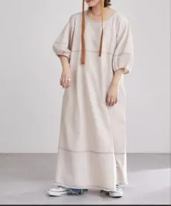 【india】配色ステッチボリュームスリーブワンピ　アイボリーのサムネイル