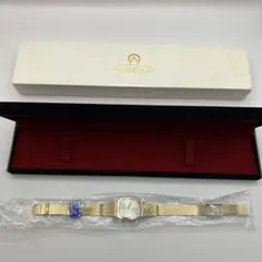 AUREOLE ゴールド クォーツ腕時計のサムネイル