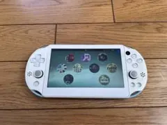 PS VITA PCH-2000 本体　ライトブルー/ホワイト