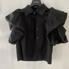 袖ボリューム♡がキュートな ブラウス 光沢感　ブラック　半袖　シャツ
