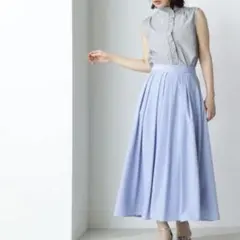 ナチュラルビューティーベーシック ♡ タックフレアスカート