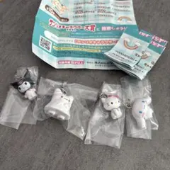 サンリオキャラクターめじるしアクセサリー　4つセット