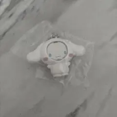 サンリオ　シナモン　ガチャガチャ　キーホルダー