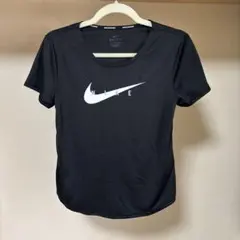 NIKEドライTシャツのサムネイル