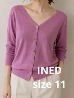 Vネック 長袖 カーディガン パープル ゴールドボタン　イネド　INED 11のサムネイル