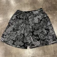 ペイズリー柄 ショートパンツ Mサイズ